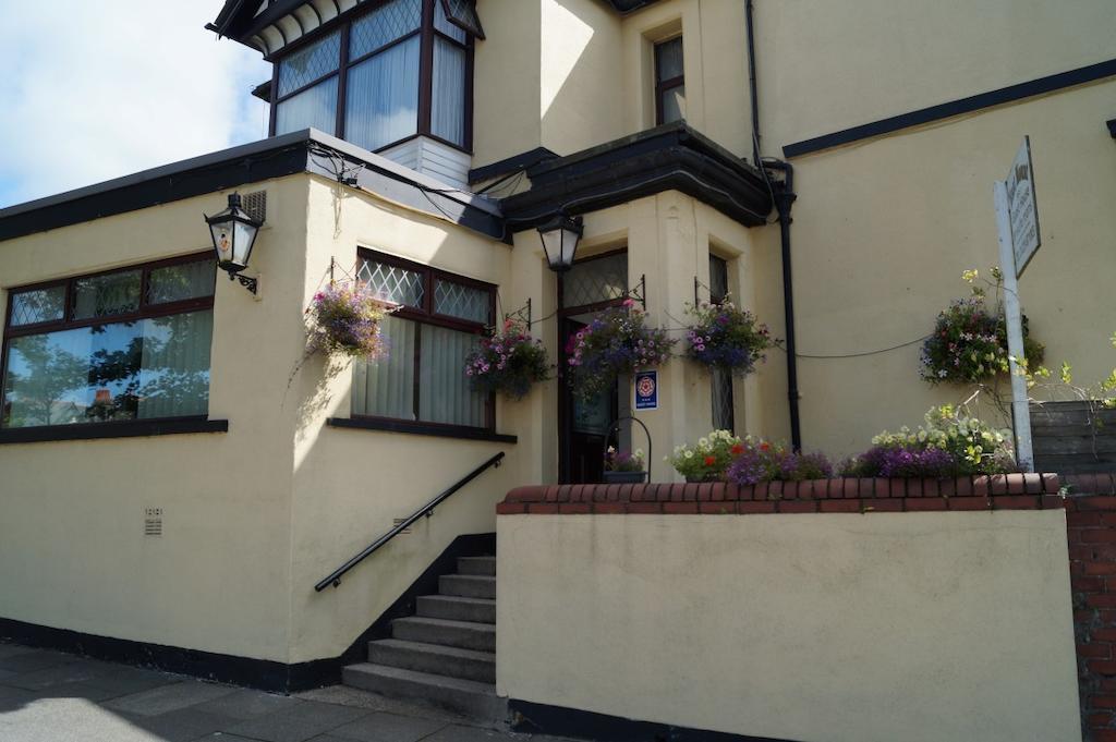 East Mount House Hotel Barrow-in-Furness Kültér fotó